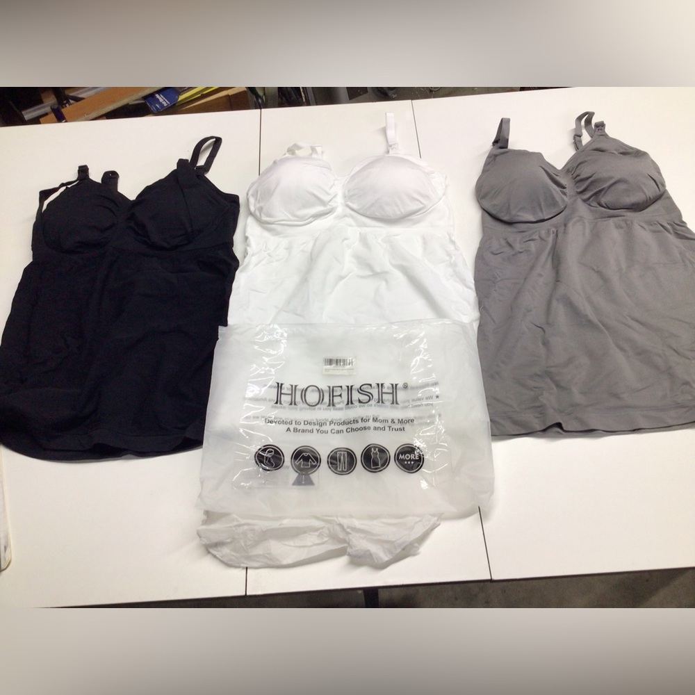 Maternity/nursing tank tops 3pk sz XL New in bag from Amazon